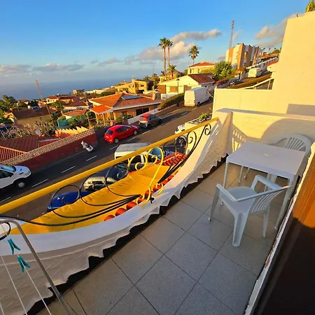 Апартаменты Paradise Sunset Такоронте